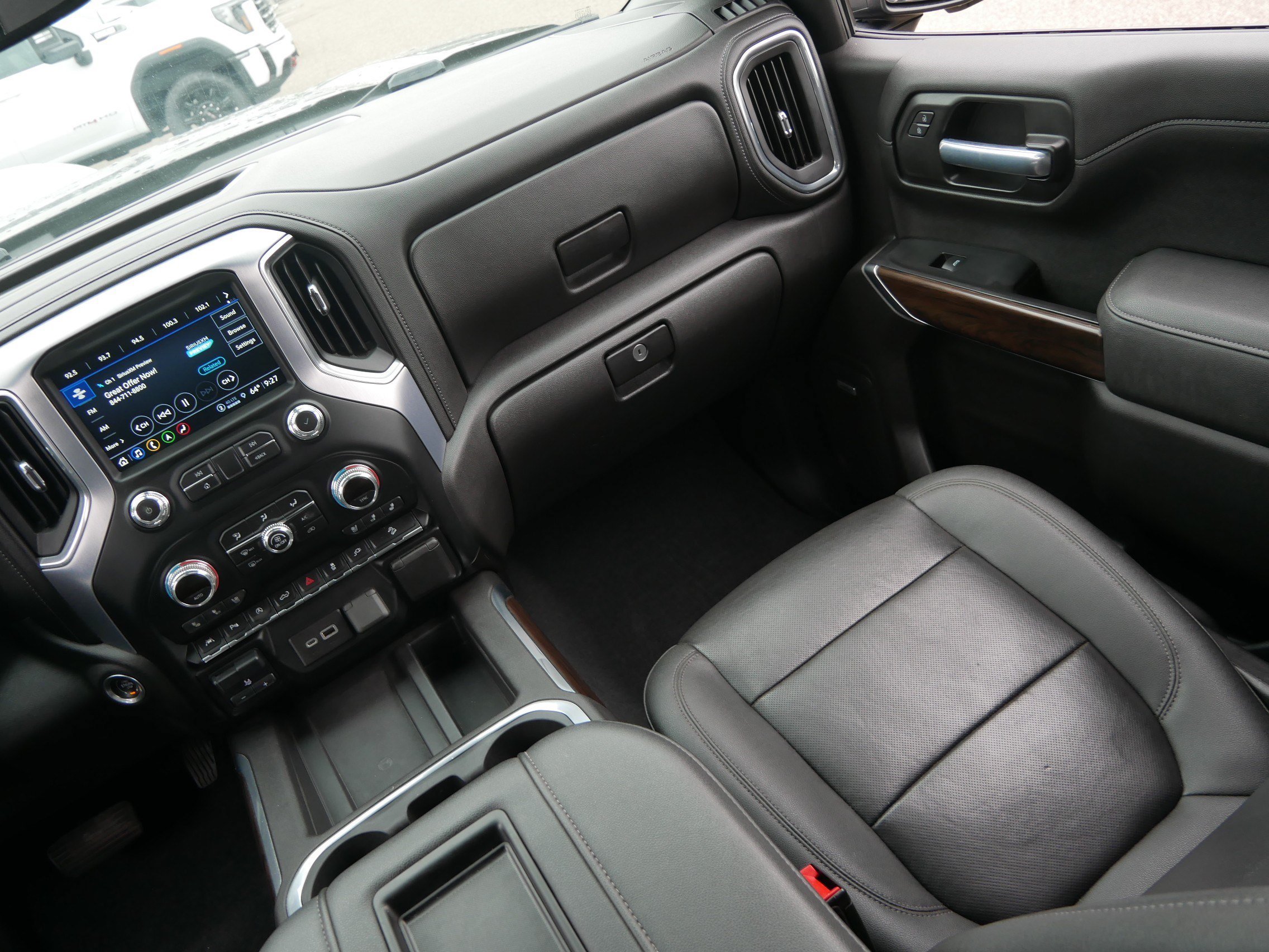 Used 2021 GMC Sierra 1500 SLT w/ SLT Premium Plus Package AWD/4WD image 11