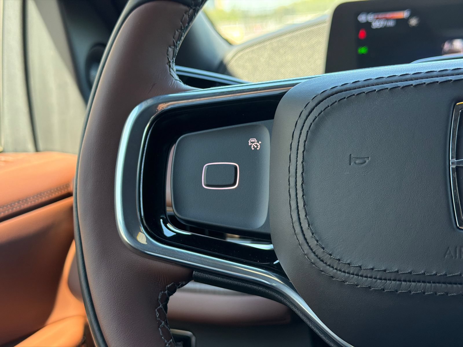 New 2026 Lincoln Navigator Reserve AWD/4WD image 23