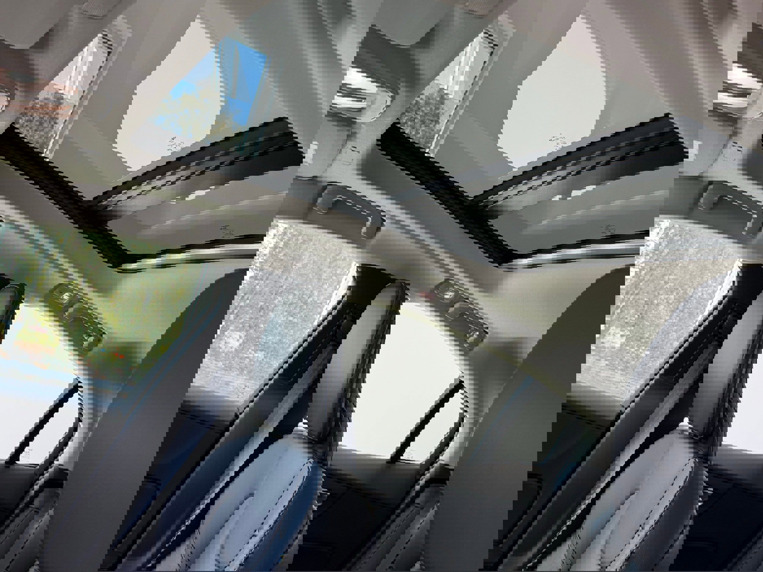 Certified 2025 Volvo S60 B5 Core w/ Climate Package image 13