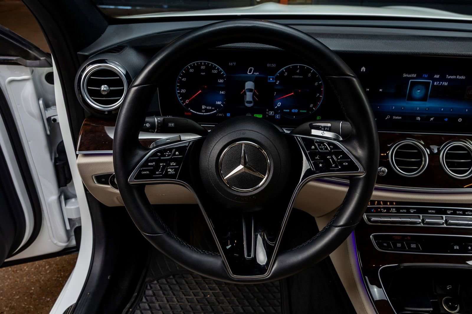 Used 2021 Mercedes-Benz E 450 4MATIC Sedan image 14