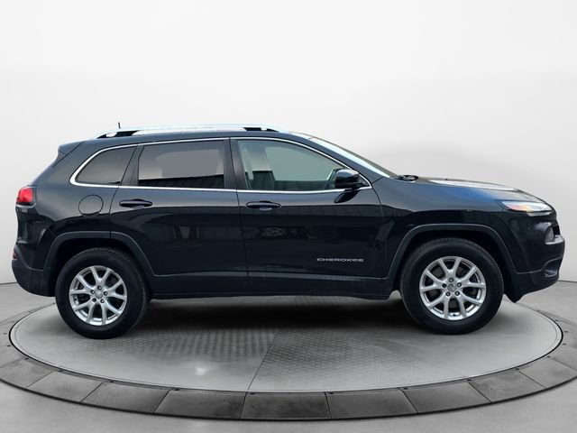 Used 2016 Jeep Cherokee Latitude w/ Safety/Convenience Group image 6