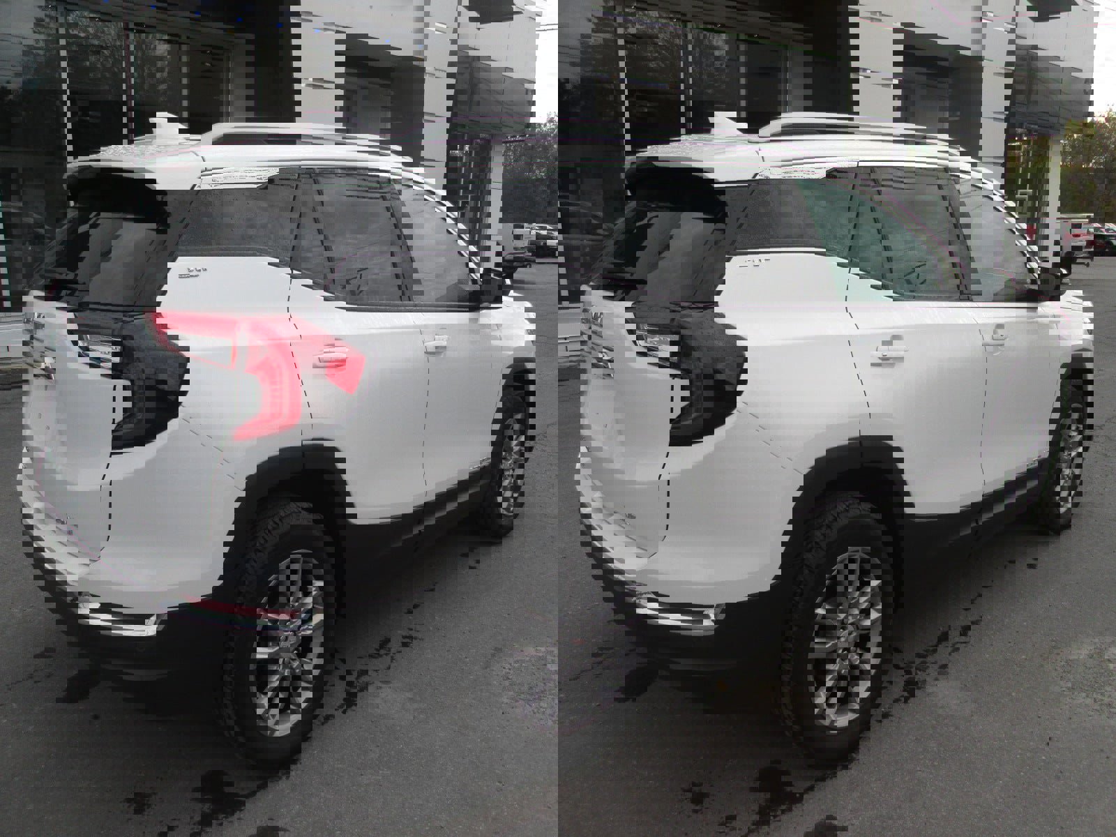 Certified 2024 GMC Terrain SLT w/ Infotainment Package II image 5