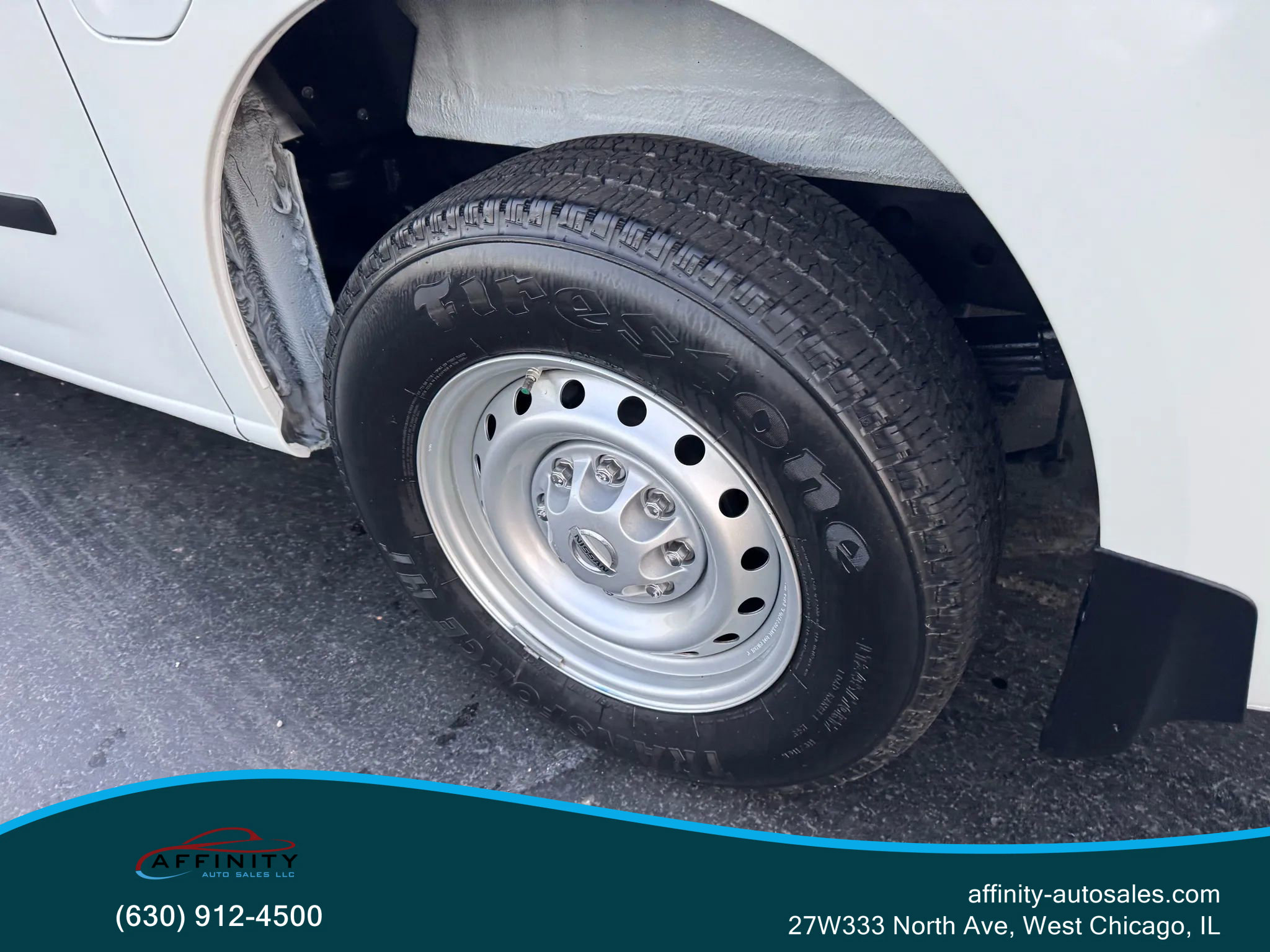 Used 2020 Nissan NV 3500 S image 30