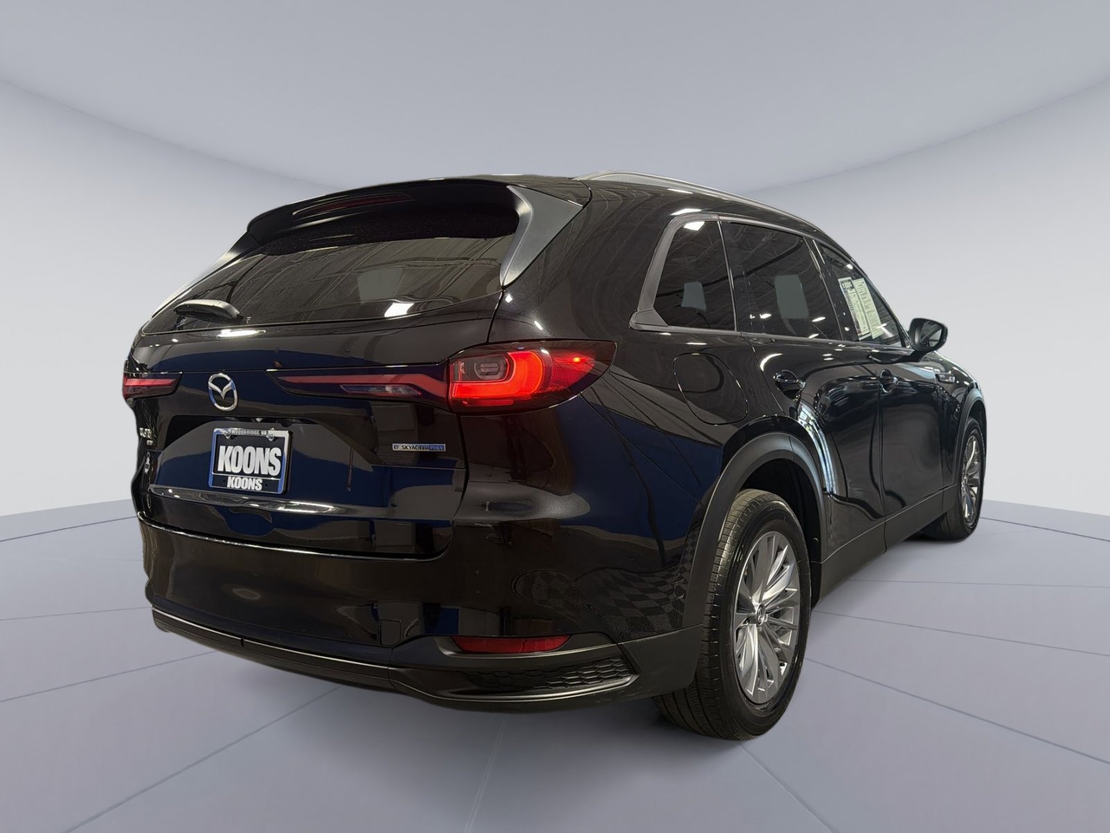 Used 2024 MAZDA CX-90 Plug-In Hybrid w/ Preferred AWD/4WD image 7