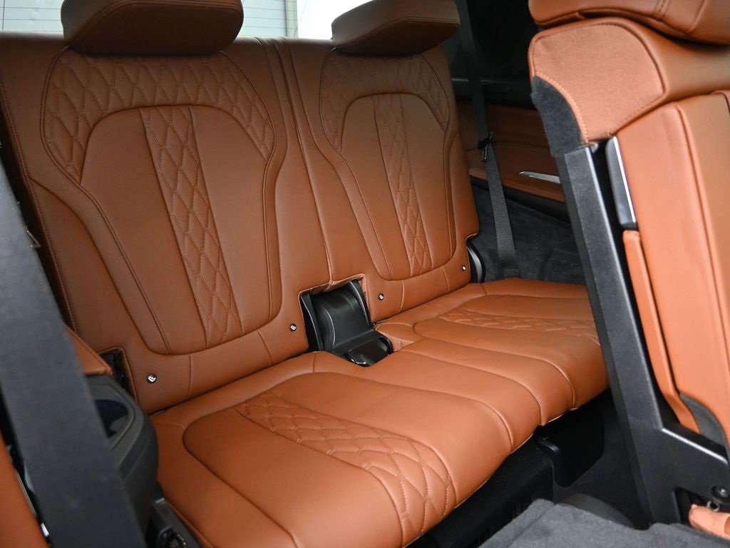 New 2026 BMW X7 xDrive40i w/ M Sport Package image 34