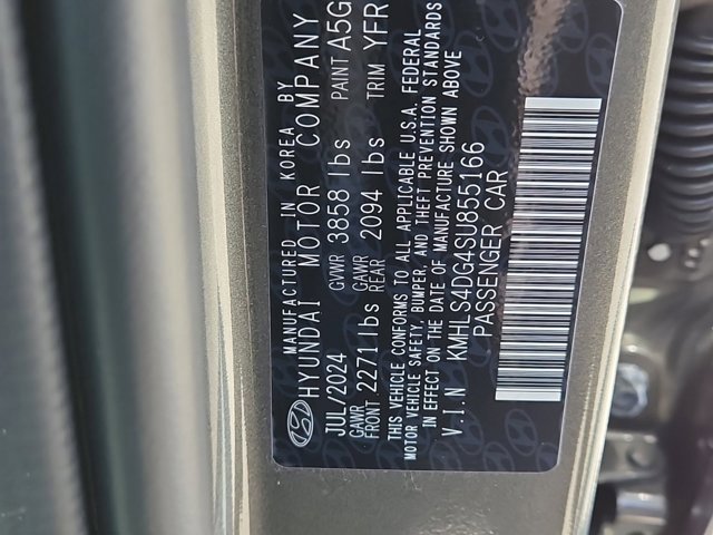 Certified 2025 Hyundai Elantra SEL image 30