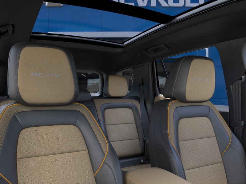 New 2026 Chevrolet Equinox ACTIV w/ Convenience Package III AWD/4WD image 24