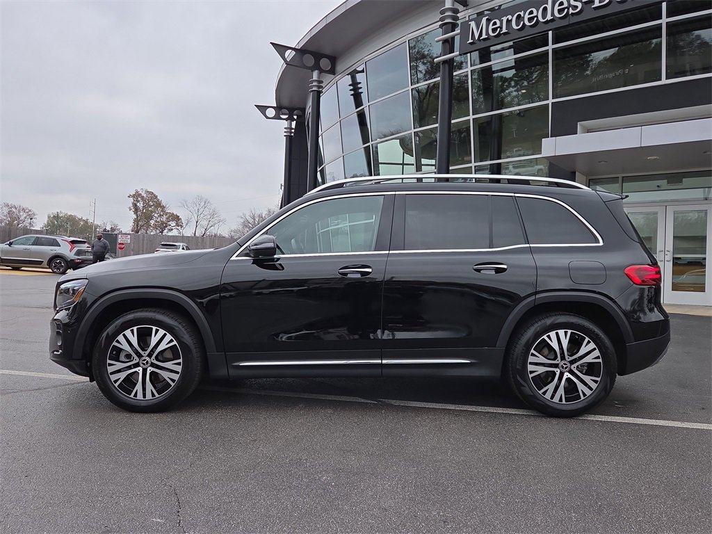 Certified 2025 Mercedes-Benz GLB 250 4MATIC image 2