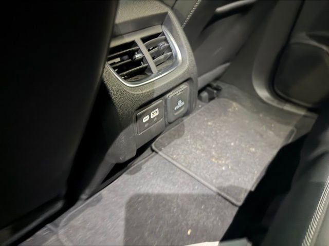 Used 2024 Chevrolet Blazer LT w/ Sound & Technology Package image 16