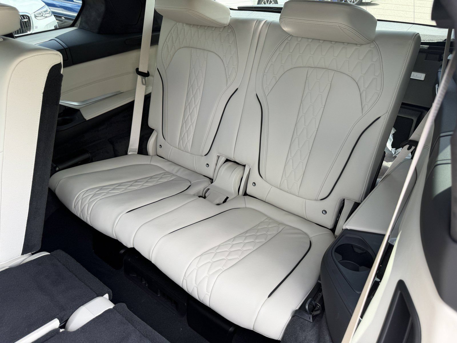 New 2027 BMW X7 M60i AWD/4WD image 20