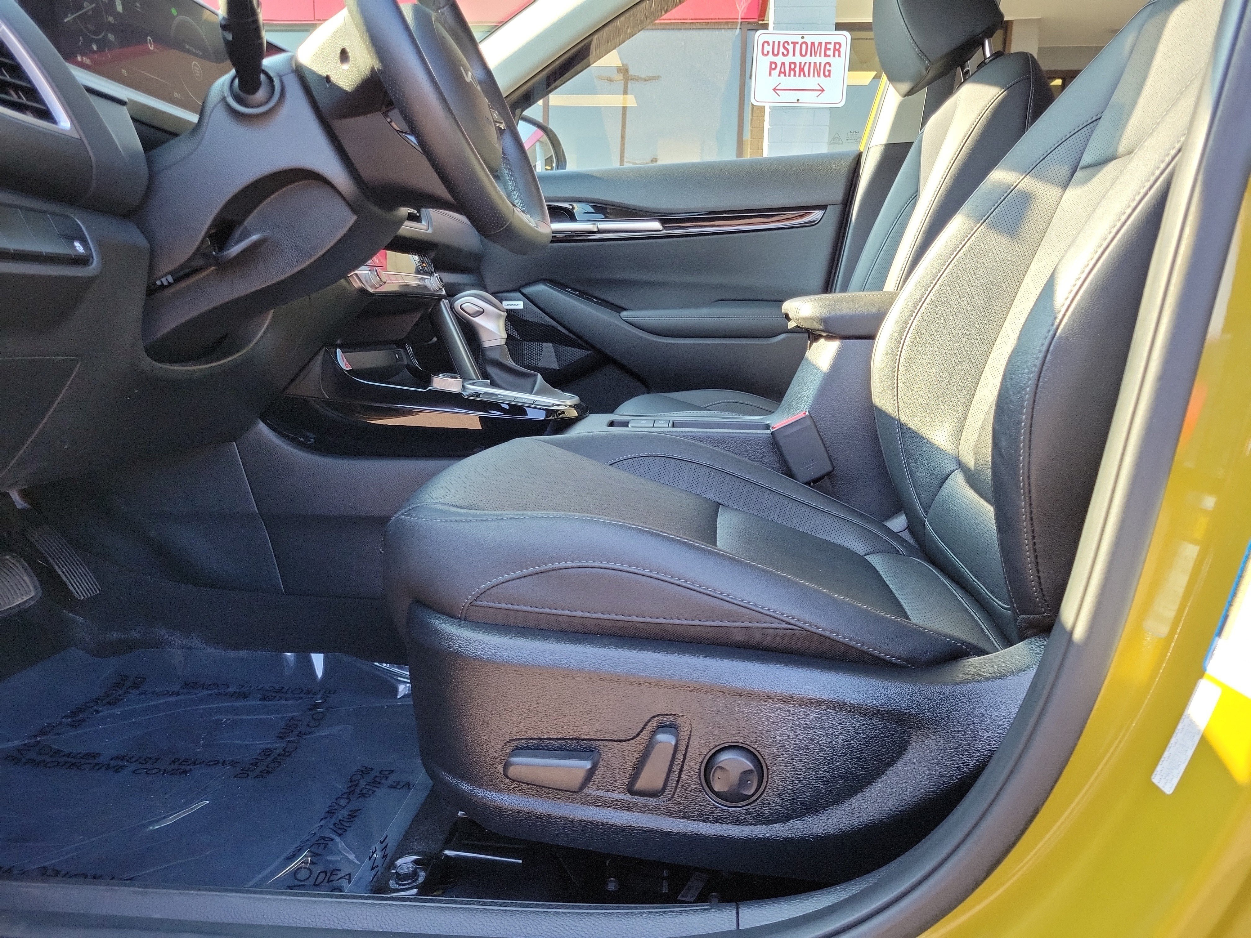 Used 2024 Kia Seltos SX AWD/4WD image 16