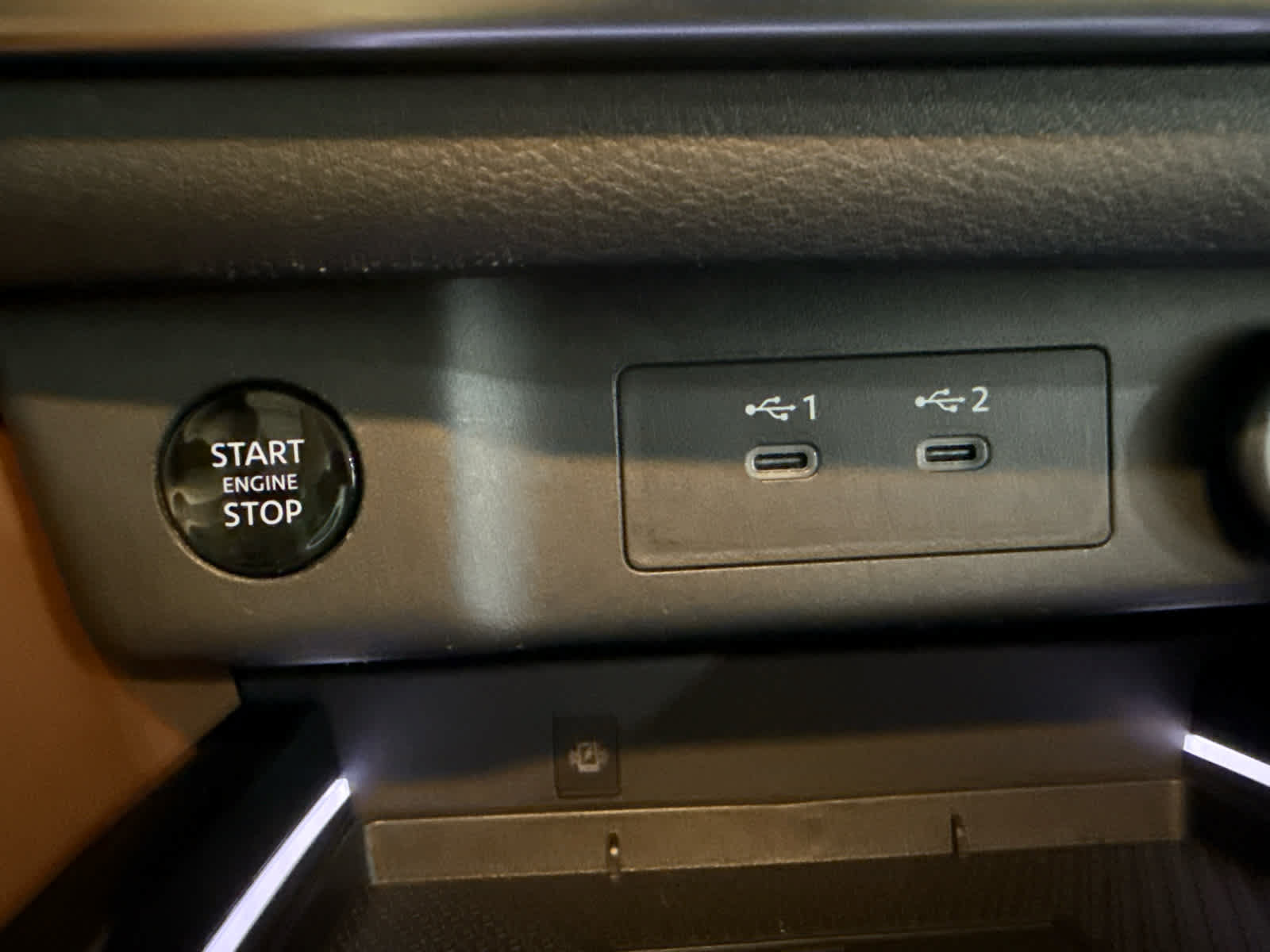 Certified 2024 Nissan Rogue Platinum AWD/4WD image 30