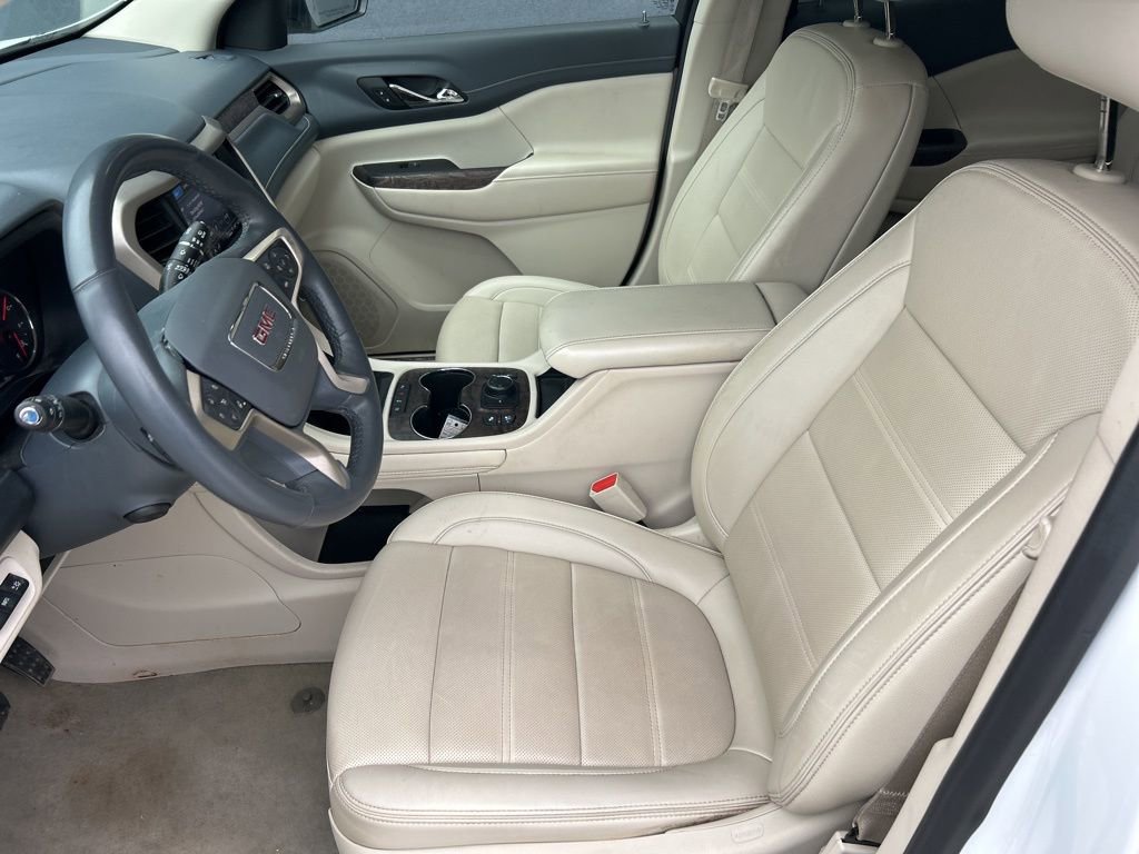 Used 2023 GMC Acadia Denali AWD/4WD image 10