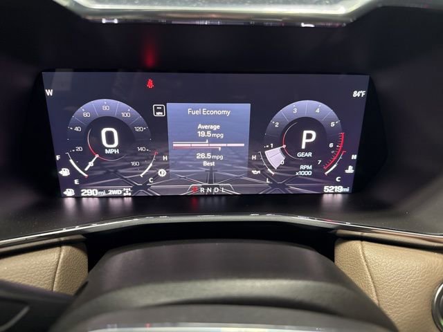 Used 2023 GMC Canyon Denali image 9