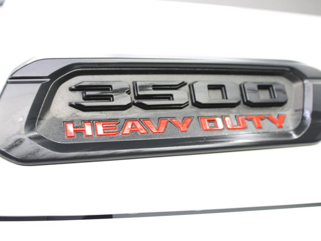 Used 2023 RAM 3500 Tradesman w/ Convenience Group AWD/4WD image 46