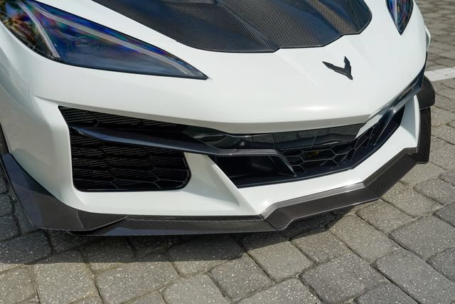 Used 2024 Chevrolet Corvette Z06 w/ Z07 Performance Package RWD image 40