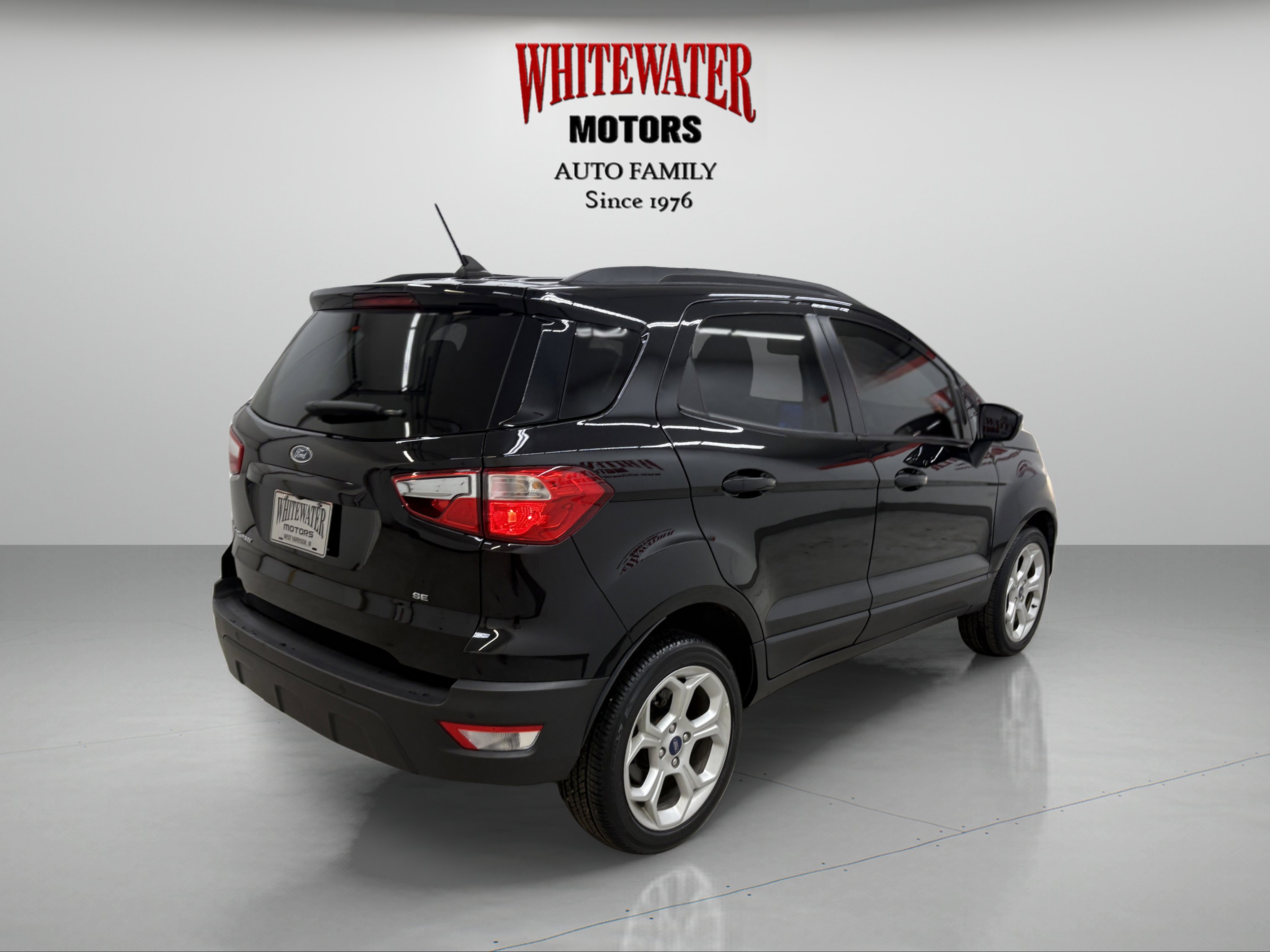 Used 2021 Ford EcoSport SE w/ SE Appearance Package FWD image 4