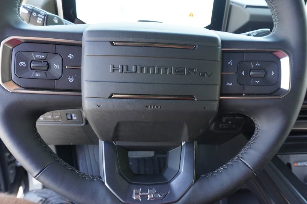 New 2025 GMC Hummer EV 3X AWD/4WD image 17