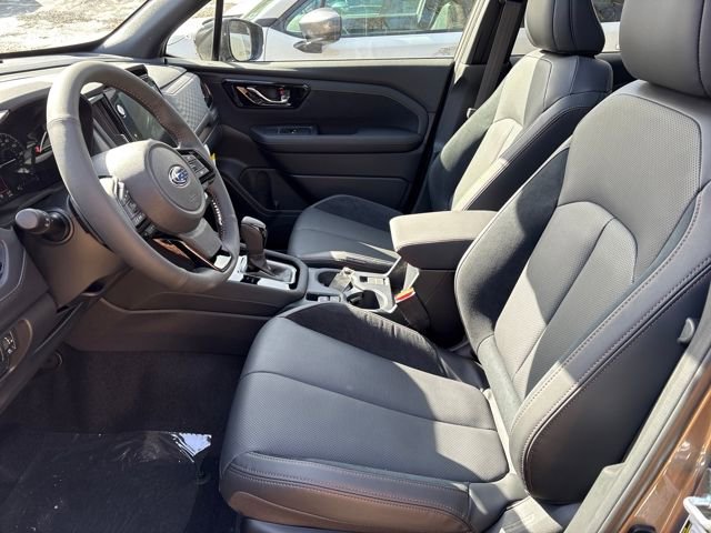 New 2025 Subaru Forester Touring image 4