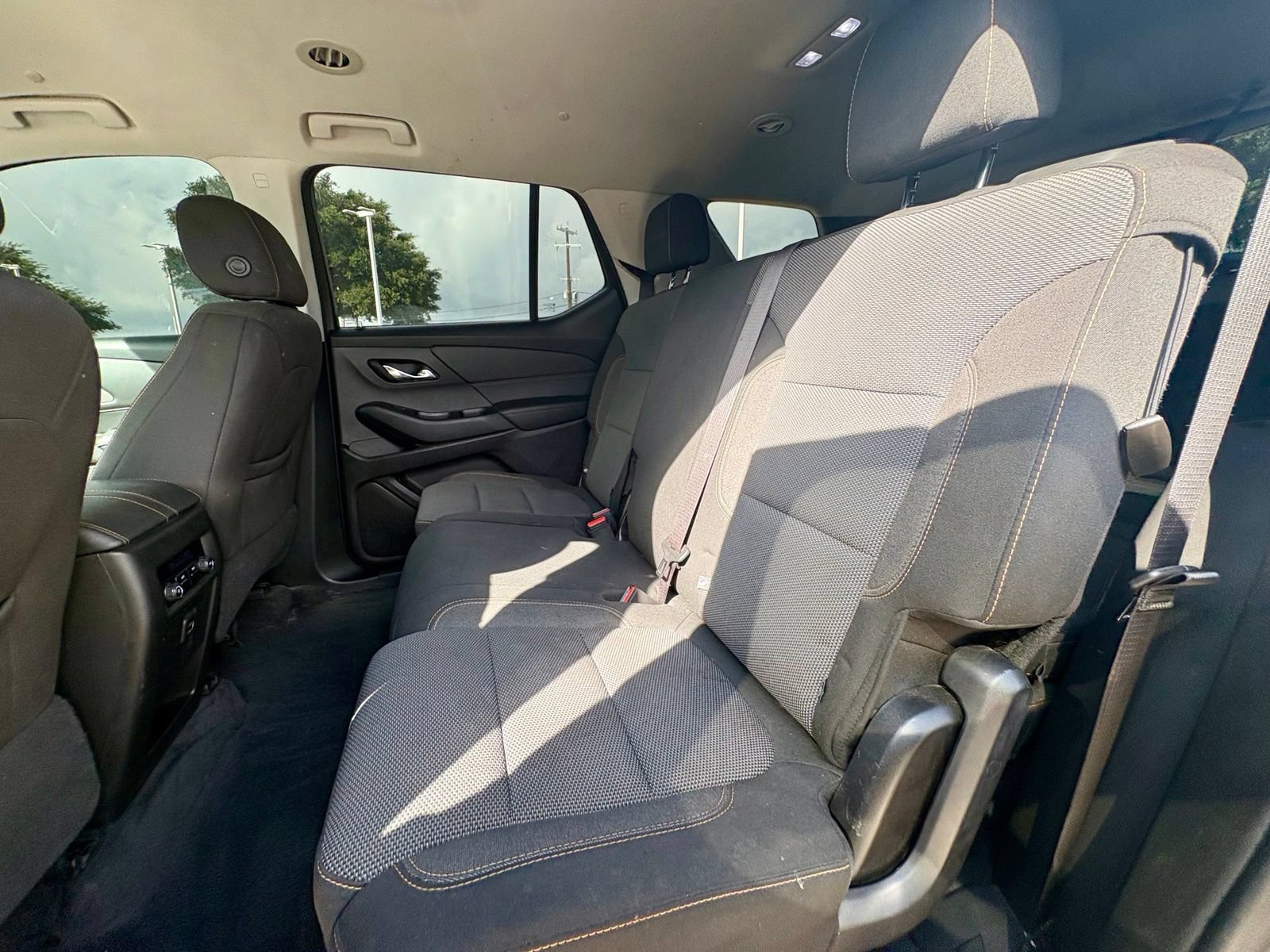Used 2019 Chevrolet Traverse LS FWD image 10