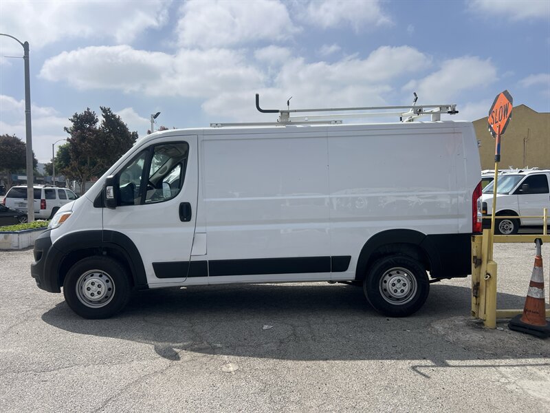 Used 2023 RAM ProMaster 2500 FWD image 4
