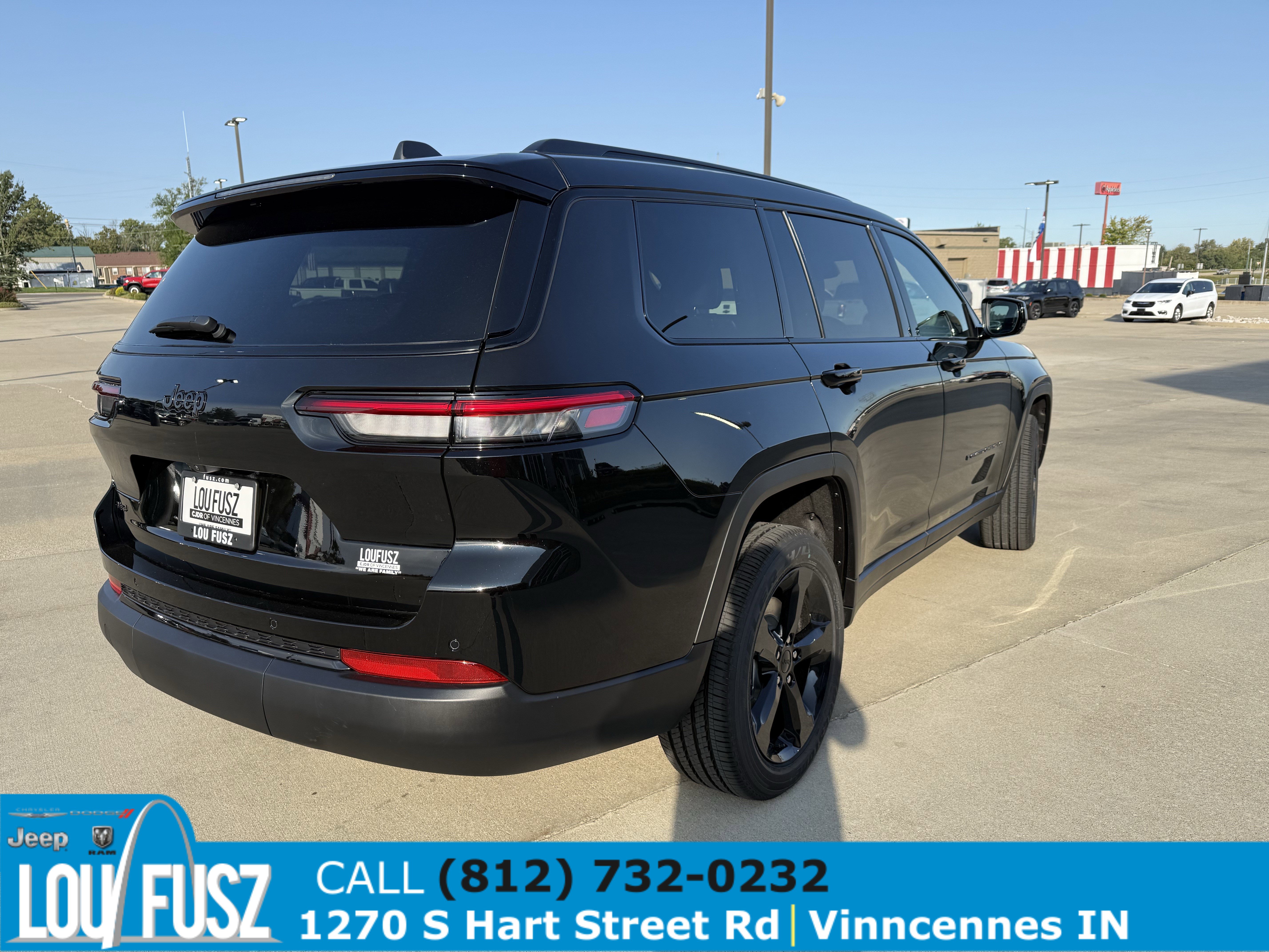 New 2025 Jeep Grand Cherokee L Altitude image 4