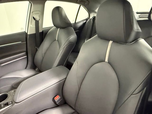 Used 2024 Toyota Camry XSE image 29