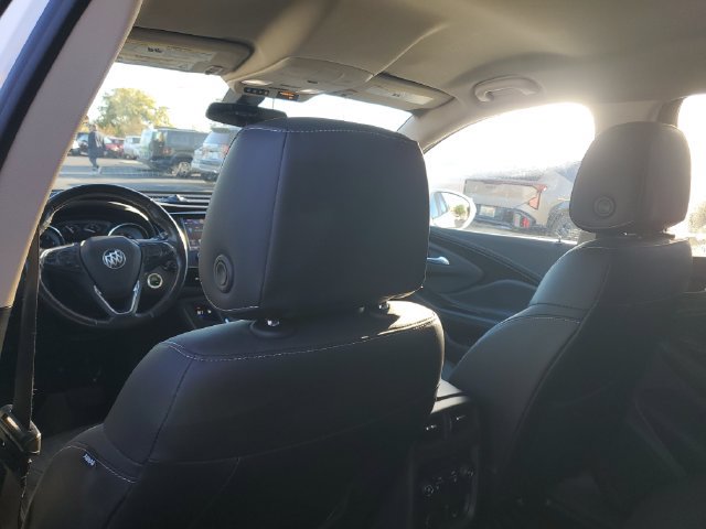 Certified 2018 Buick Envision Essence FWD image 10