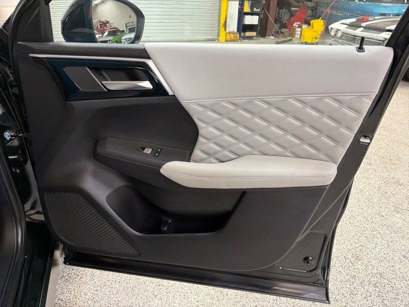 Used 2022 Mitsubishi Outlander SEL FWD image 39