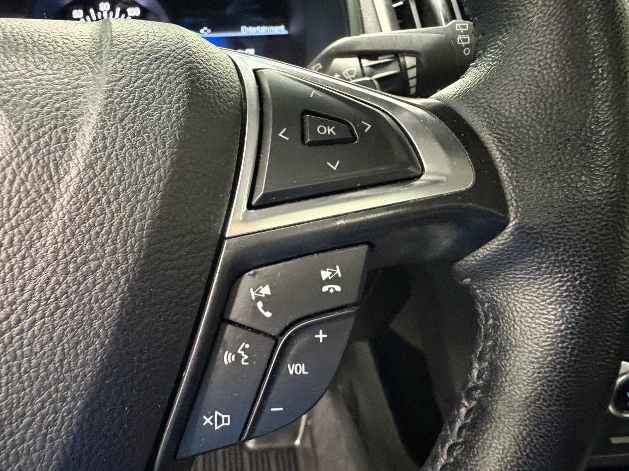 Used 2024 Ford Edge SEL w/ Convenience Package AWD/4WD image 31