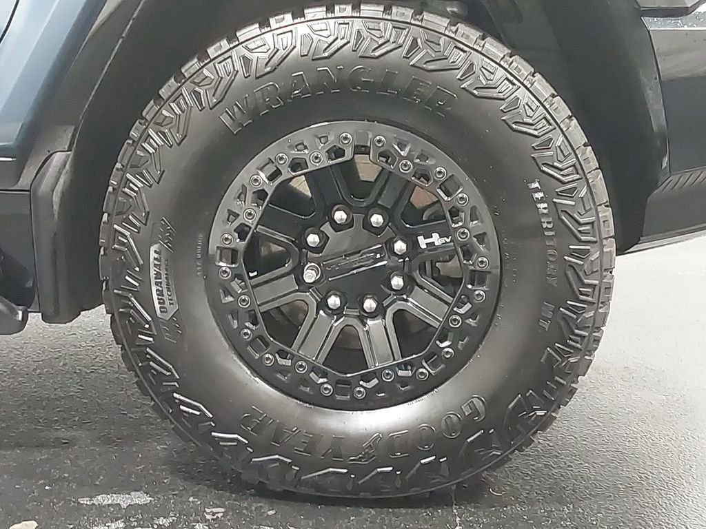 Used 2024 GMC Hummer EV 3X w/ Omega Edition image 34