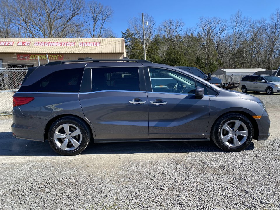 Used 2020 Honda Odyssey EX image 4
