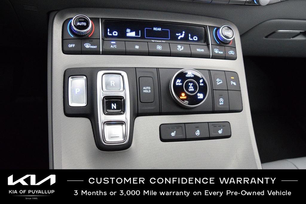 Used 2022 Hyundai Palisade SEL w/ 8P Bench Seat Package AWD/4WD image 24