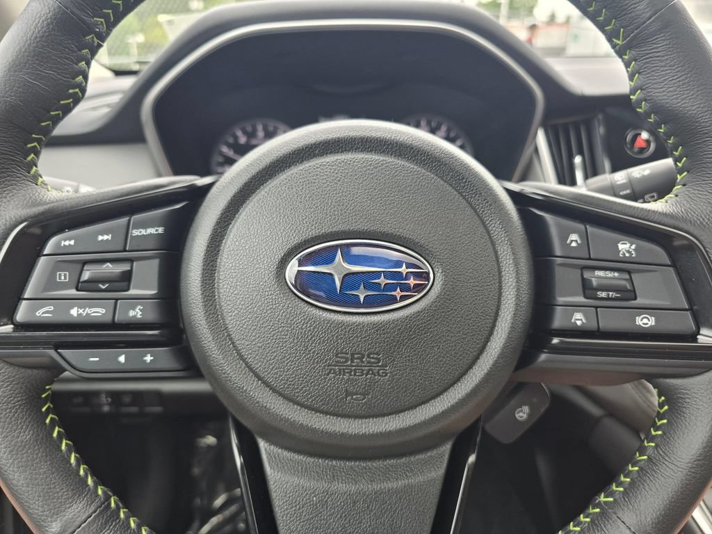 Used 2025 Subaru Outback Onyx Edition AWD/4WD image 26