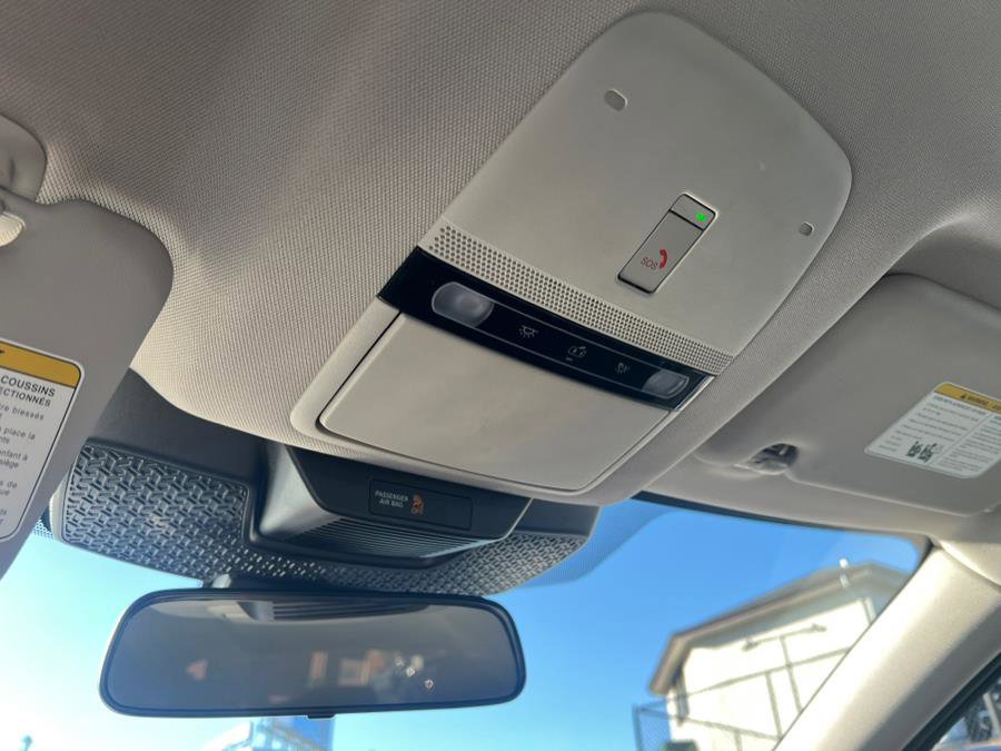 Used 2024 Nissan Ariya FWD image 20