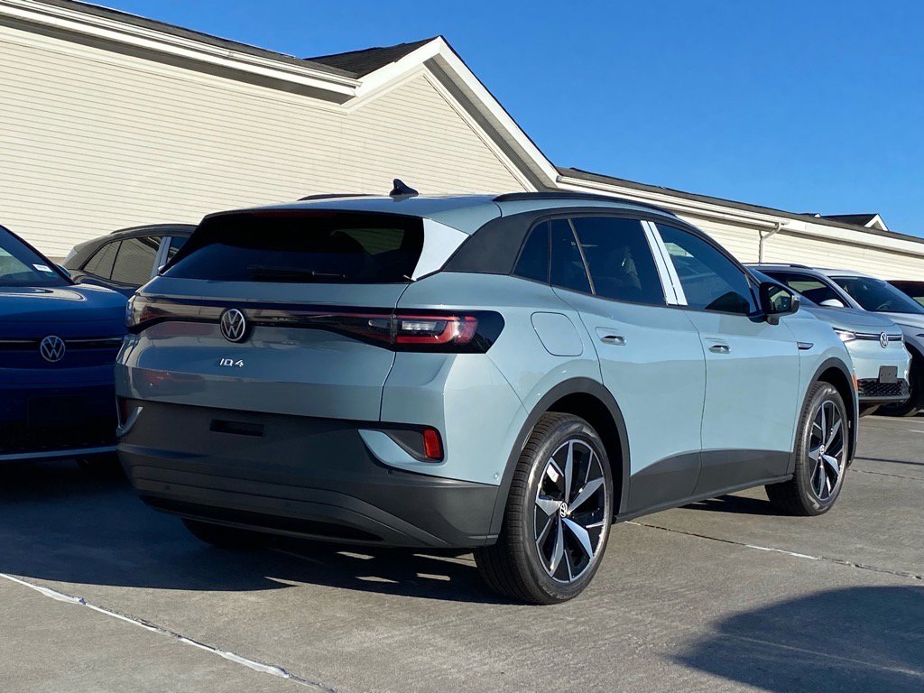 New 2025 Volkswagen ID.4 Pro S image 3