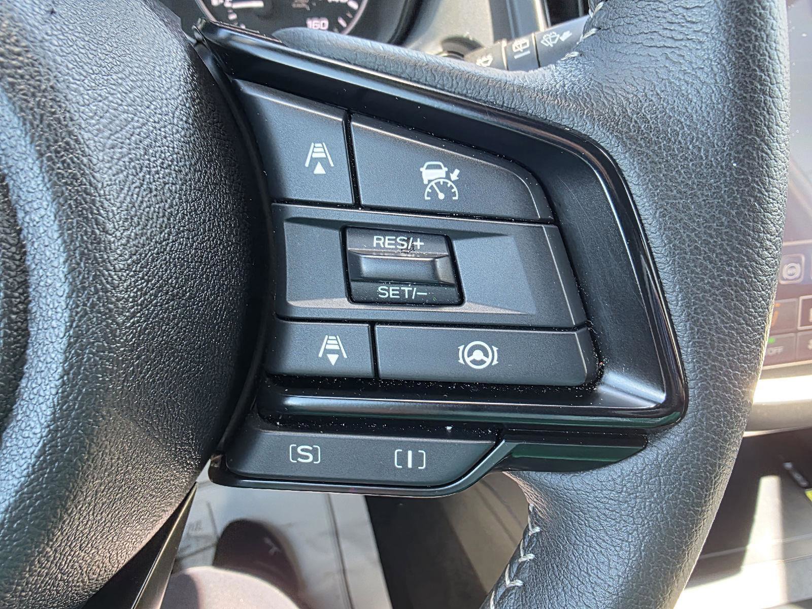 Used 2025 Subaru Forester Premium image 18