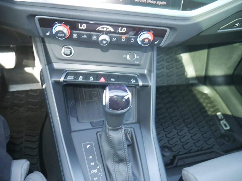 Certified 2023 Audi Q3 2.0T Premium Plus w/ Premium Plus Package AWD/4WD image 35