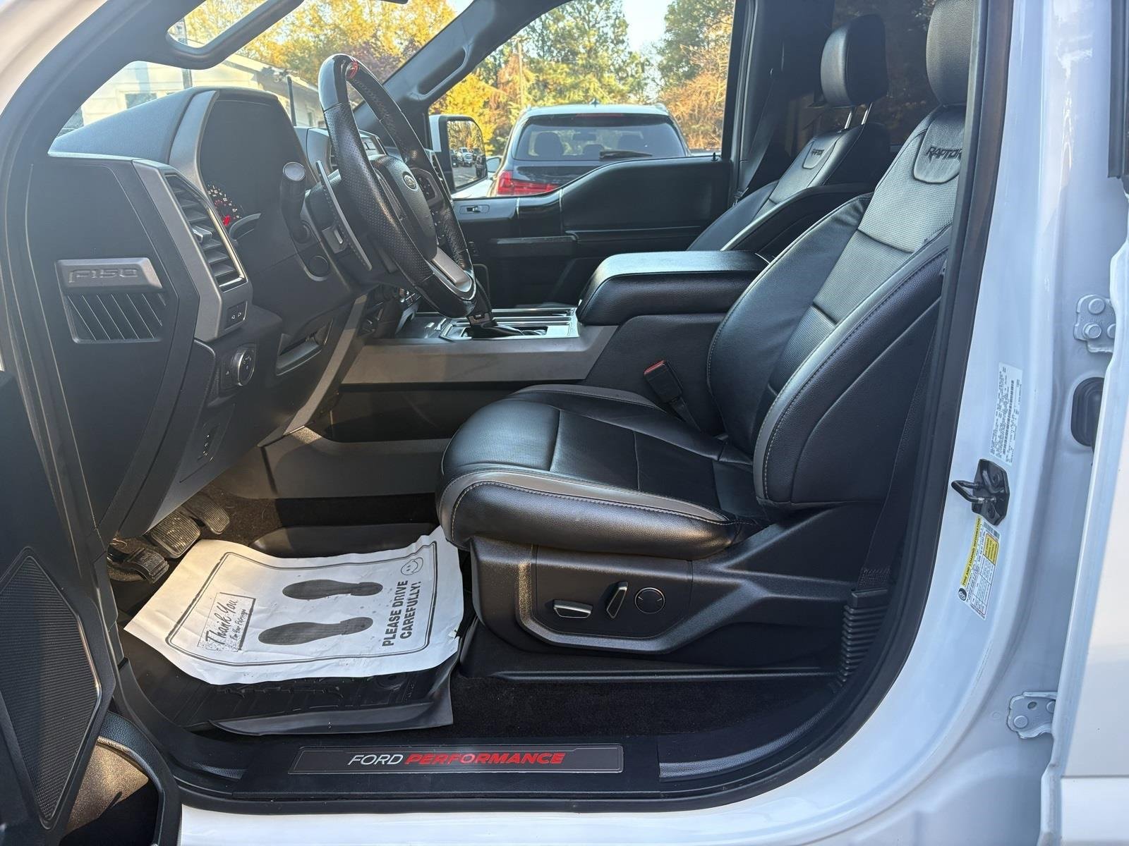 Used 2018 Ford F150 Raptor w/ Equipment Group 802A Luxury image 22