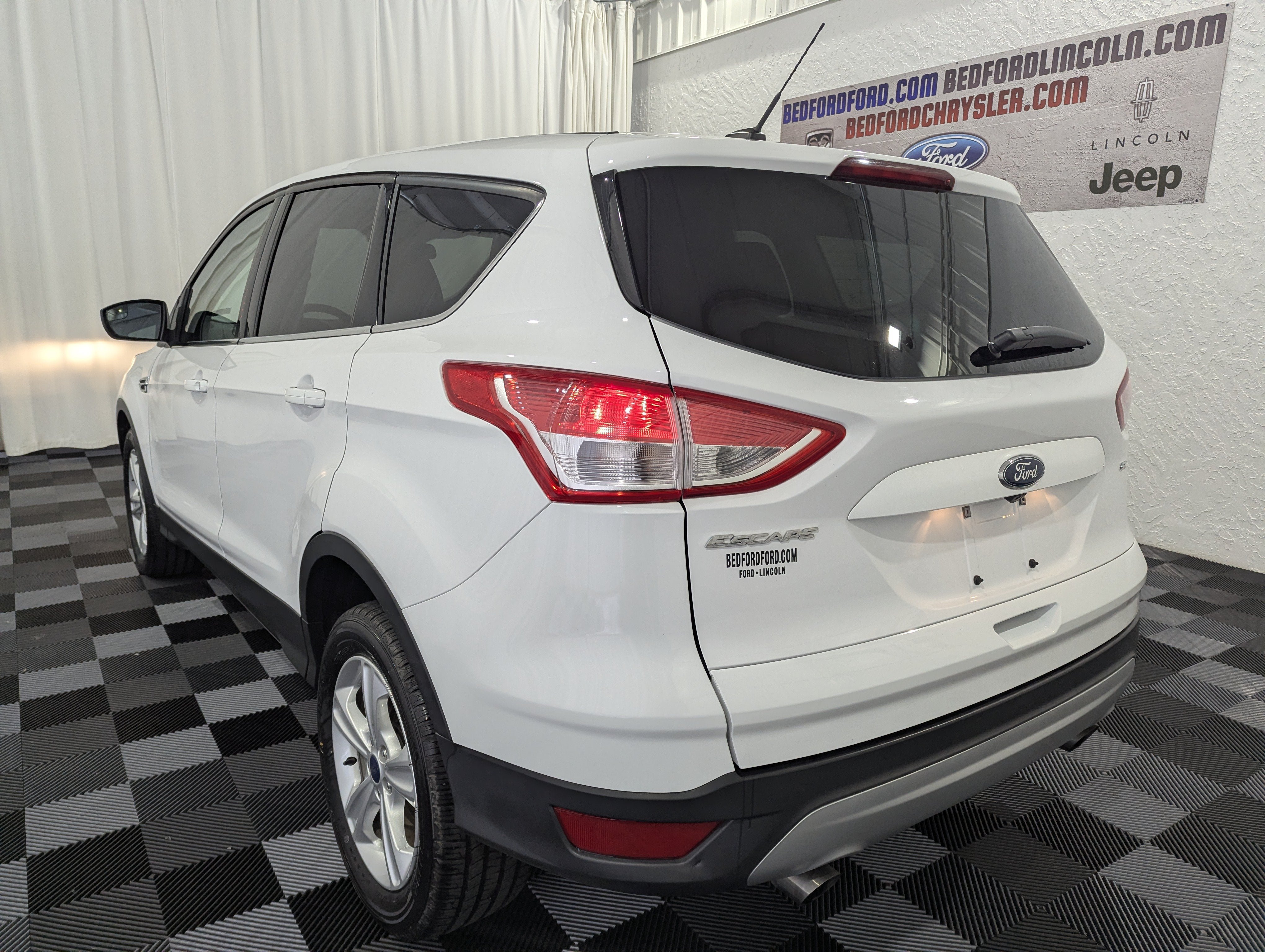 Used 2016 Ford Escape SE FWD image 10