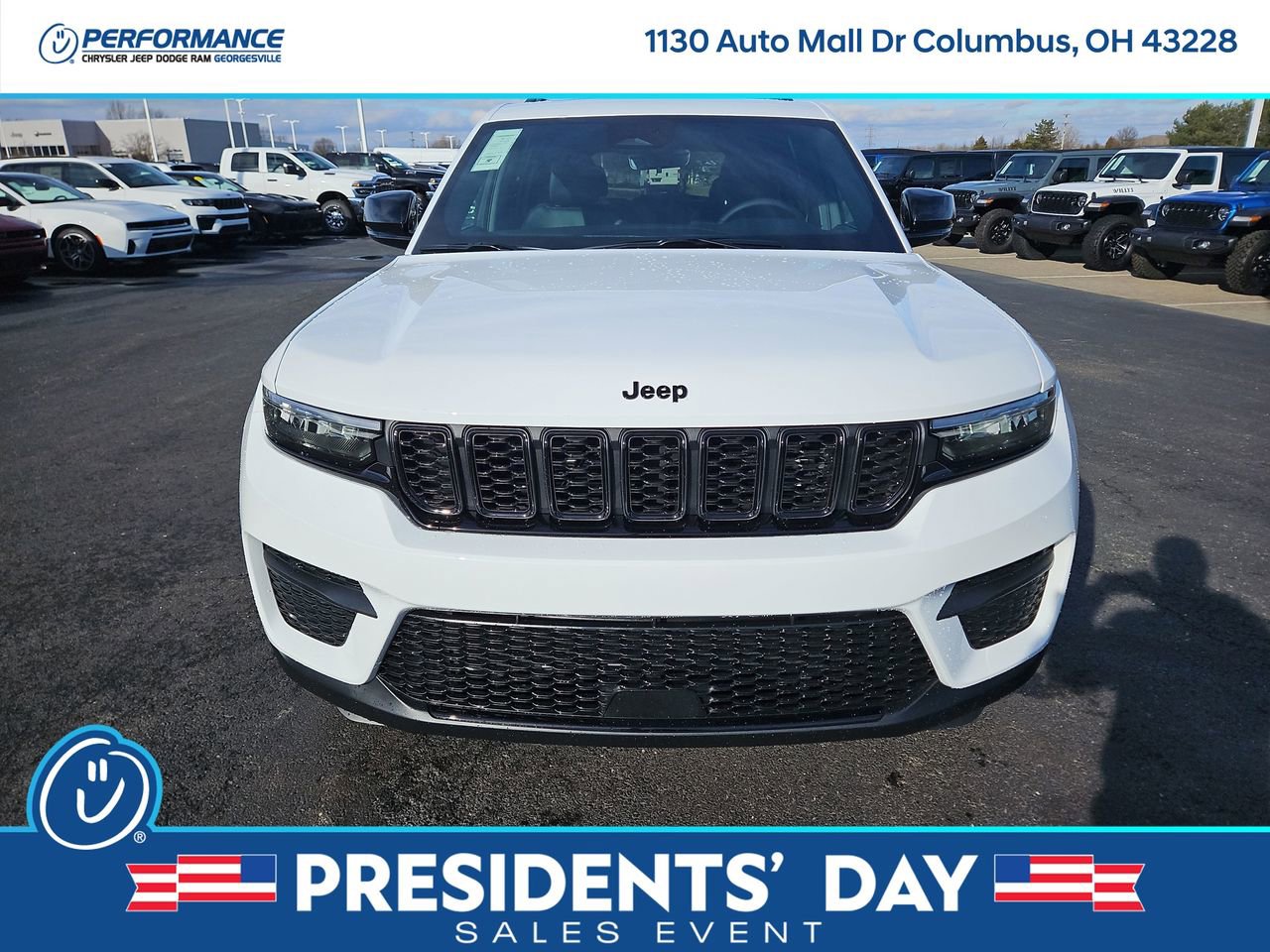New 2025 Jeep Grand Cherokee Altitude image 2