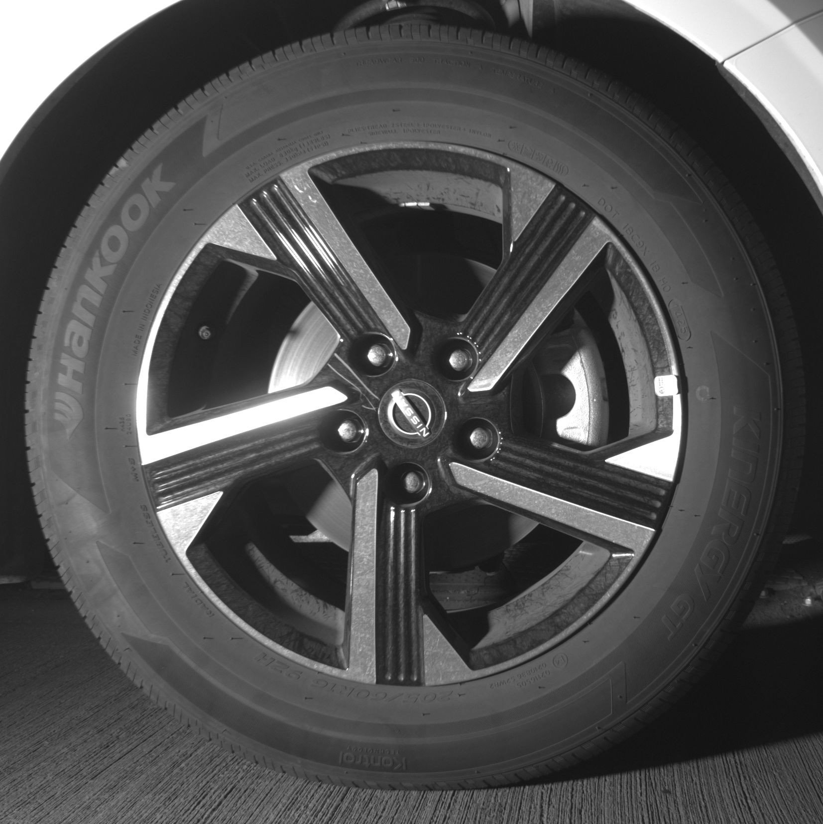 Used 2025 Nissan Sentra SV image 13