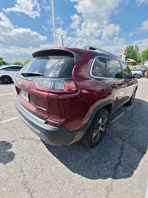 Used 2019 Jeep Cherokee Limited AWD/4WD image 20
