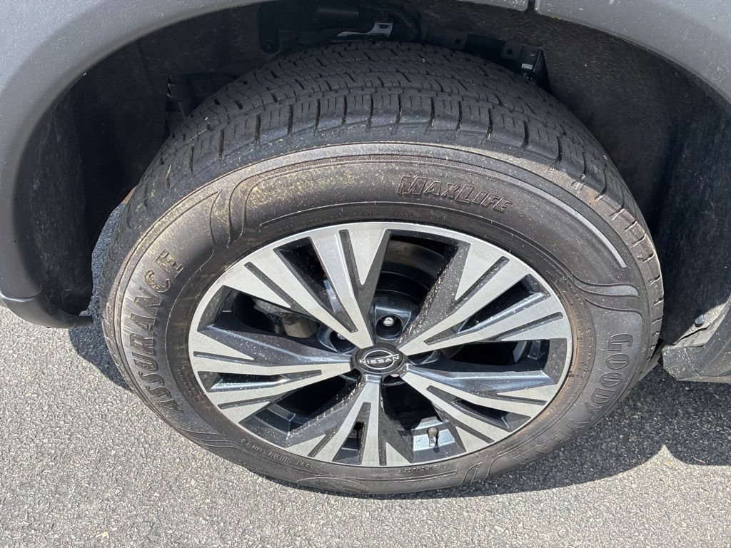Certified 2023 Nissan Rogue SV AWD/4WD image 10