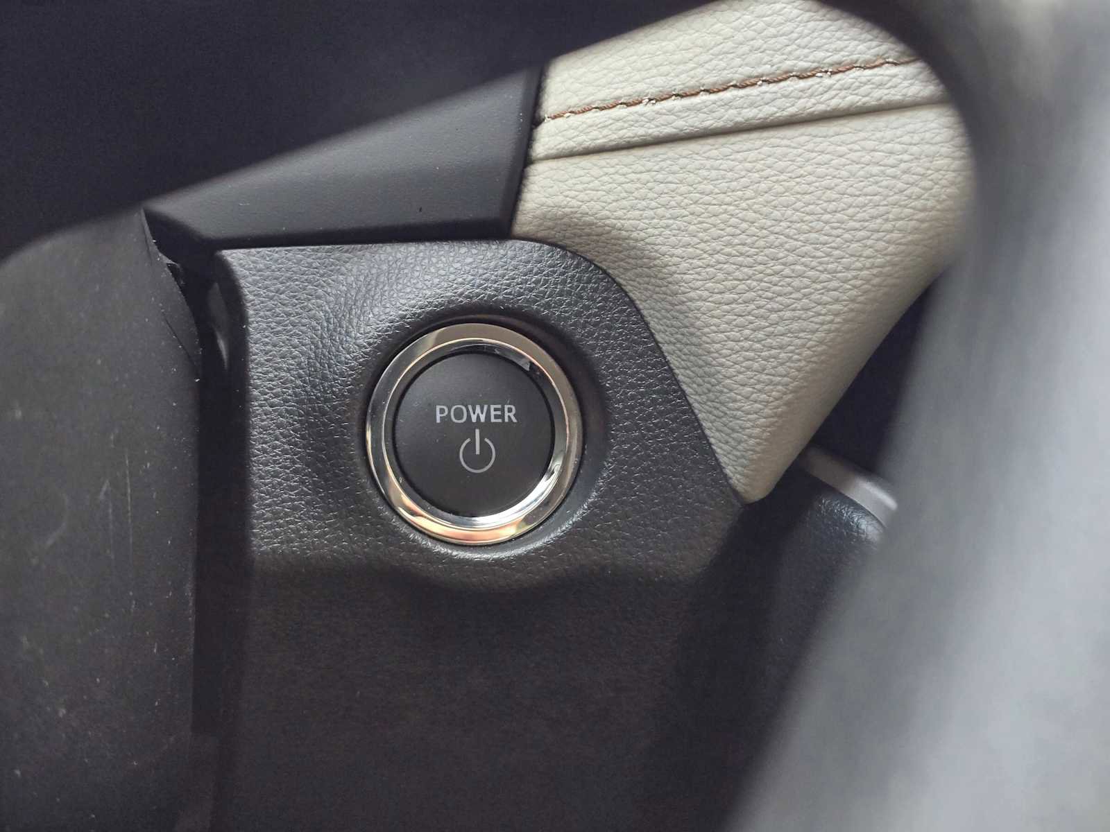 Certified 2025 Toyota RAV4 XLE image 27