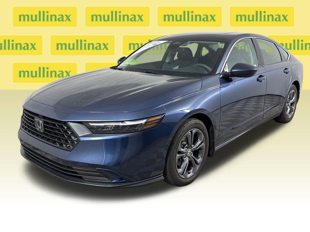 Used 2023 Honda Accord EX image 13