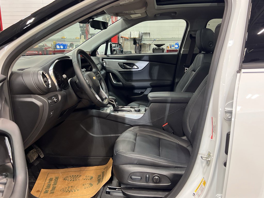 Used 2024 Chevrolet Blazer LT w/ Sound & Technology Package image 13