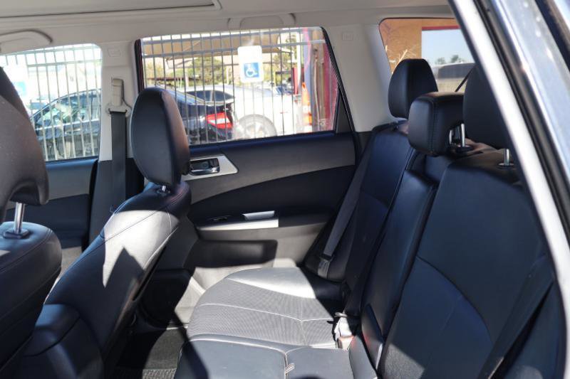 Used 2010 Subaru Forester 2.5X Limited AWD/4WD image 23