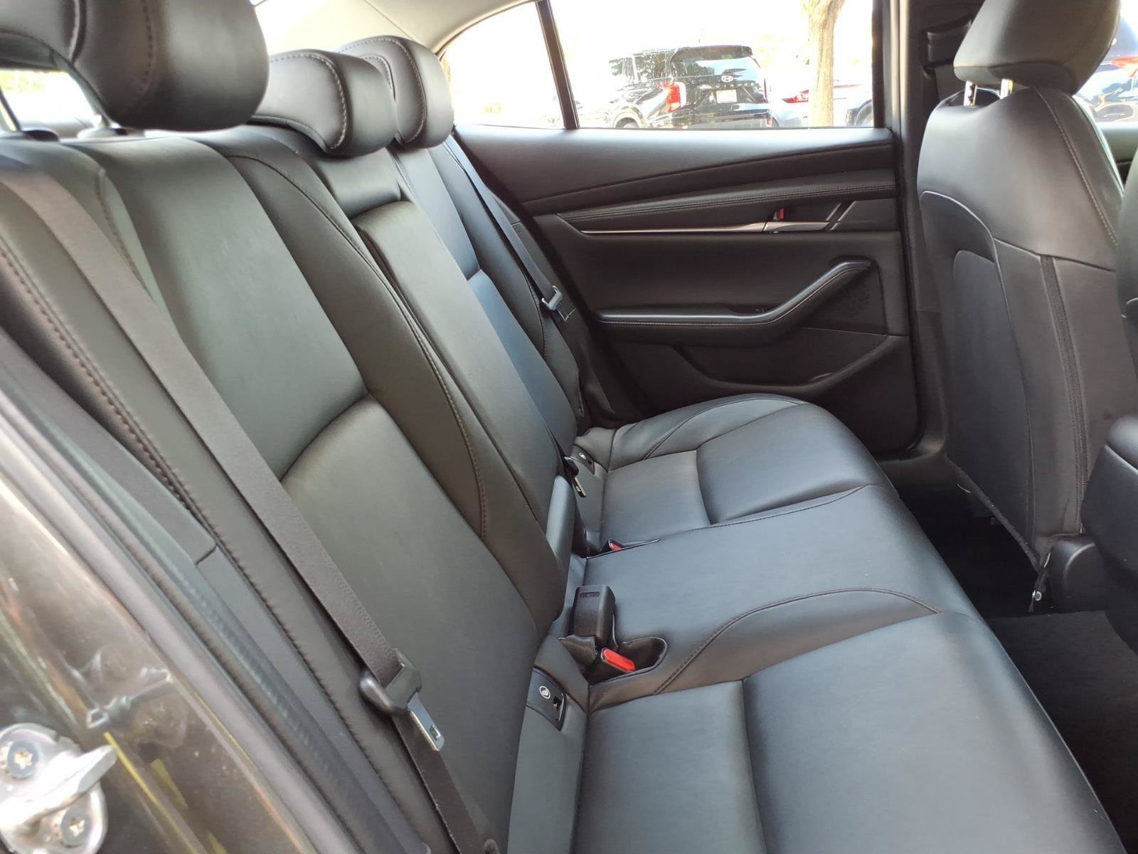Used 2024 MAZDA MAZDA3 s FWD image 26