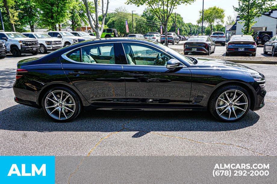 Used 2025 Genesis G70 2.5T AWD/4WD image 9